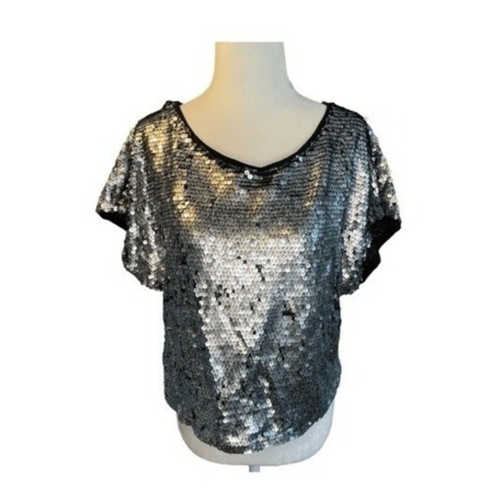Forever 21 Sequin Tee Black Charcoal Mesh Knit Cropped Short Sleeve Round Neck M